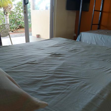 Ocean Viewpoint Lodge Port Mathurin Exterior foto